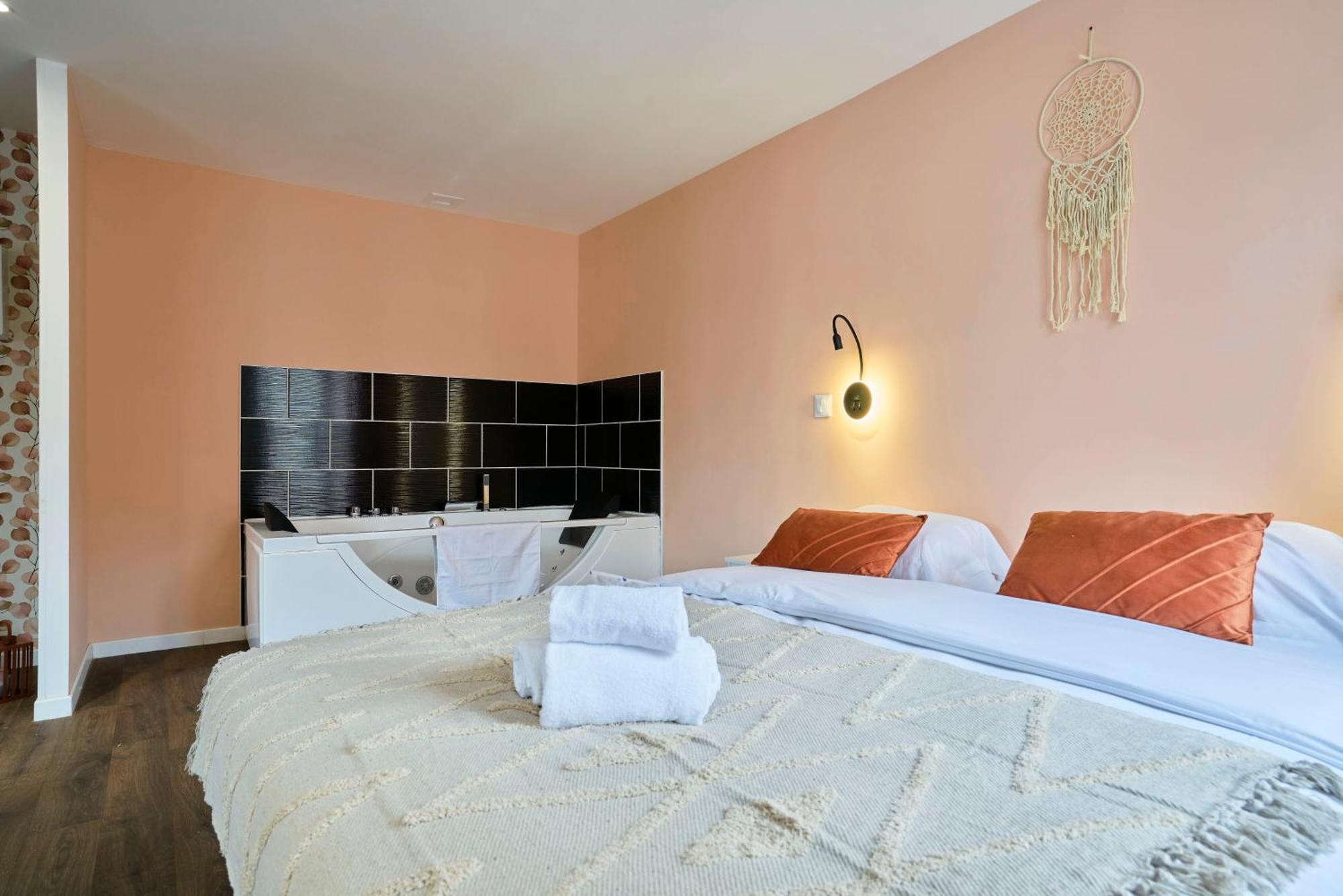 Ng Prestige L Lille L Tourcoing - Bouvines Balneo Apartment Luaran gambar